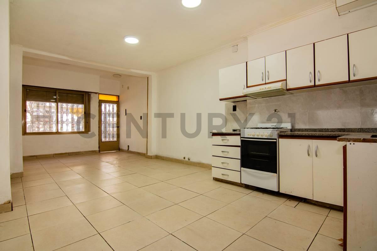 Venta Casa de 2 Dormitorrios en Cinco Esquinas, Rosario — foto 1