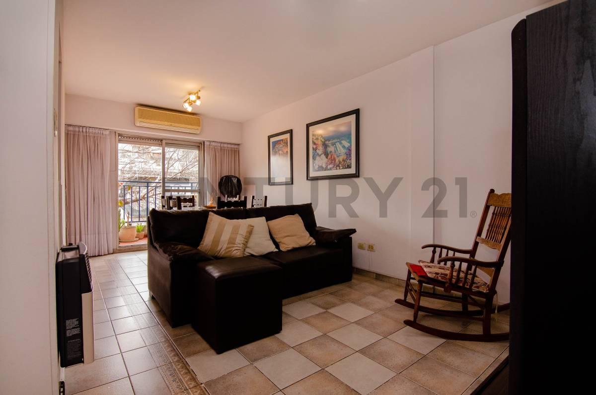 Venta Departamento de 3 Dormitorios con balcón en Lourdes, Rosario — foto 1