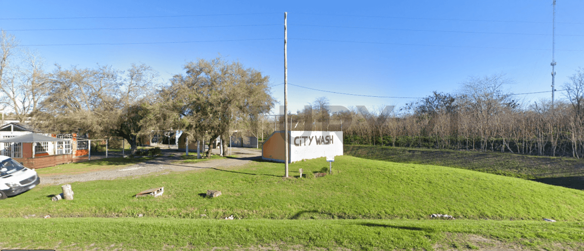 Lote comercial sobre cno Centenario — foto 1