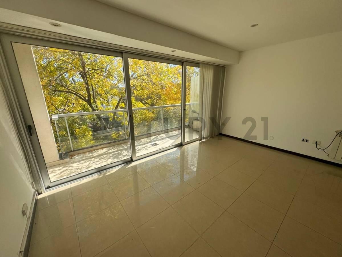 <p>Alquiler Departamento ubicado en 35 e/ 11 y 12 La Plata. 3 AMBIENTES.</p><p>HERMOS... — foto 1