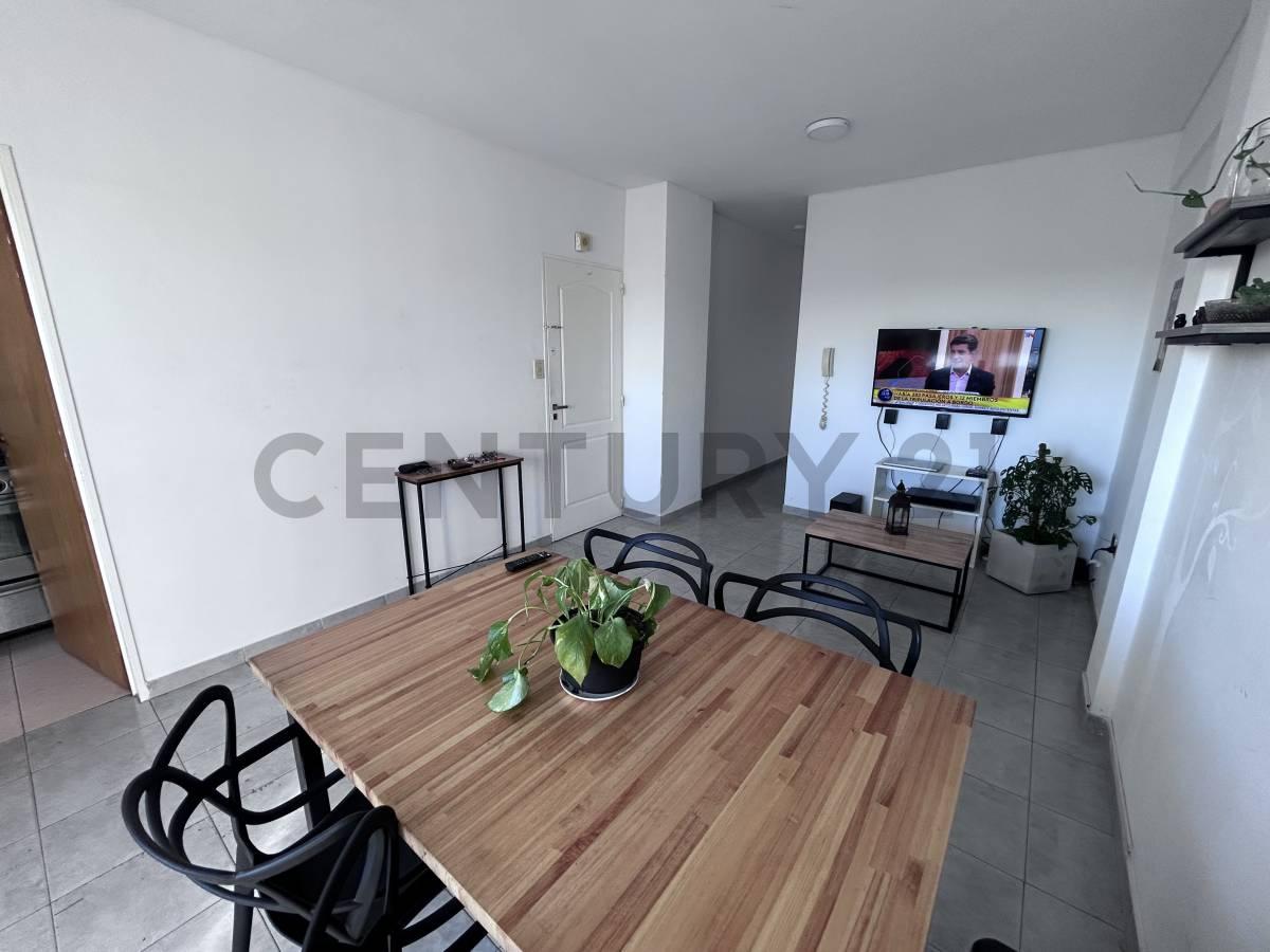 Venta de Departamento de 2 Dorm en La Plata — foto 1