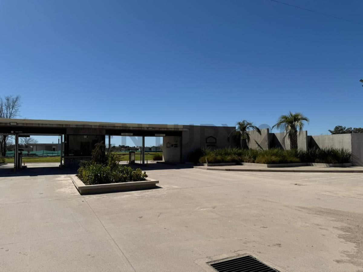Lote en venta en City Bell — foto 1