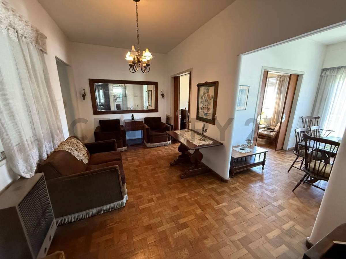 Venta de Departamento de 3 Dormitorios en La Plata — foto 1