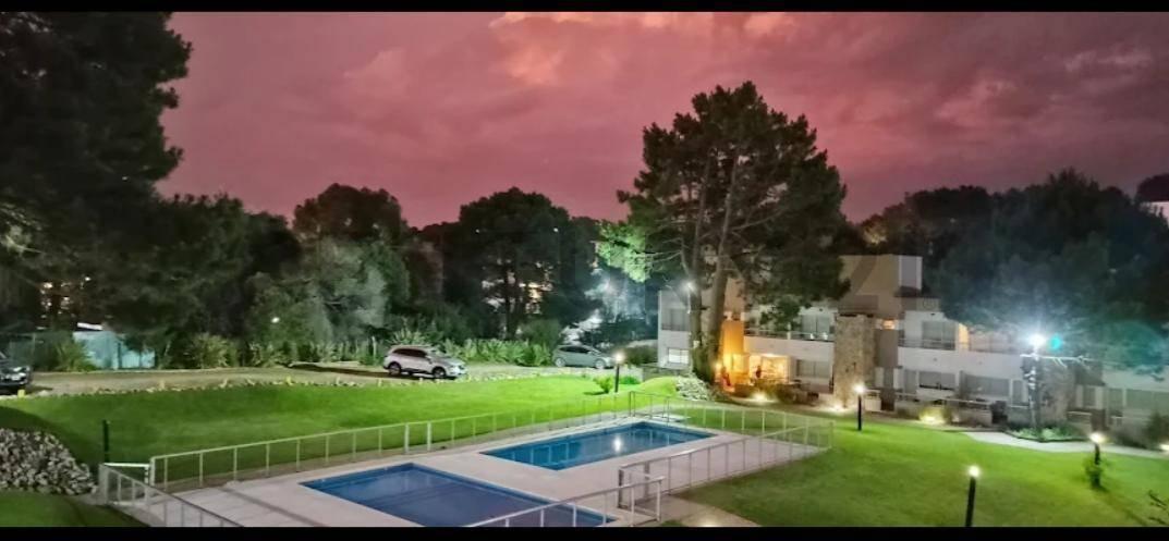 Departamento 2 Amb Amoblado C/ Coch En Venta En Las Gaviotas — foto 1