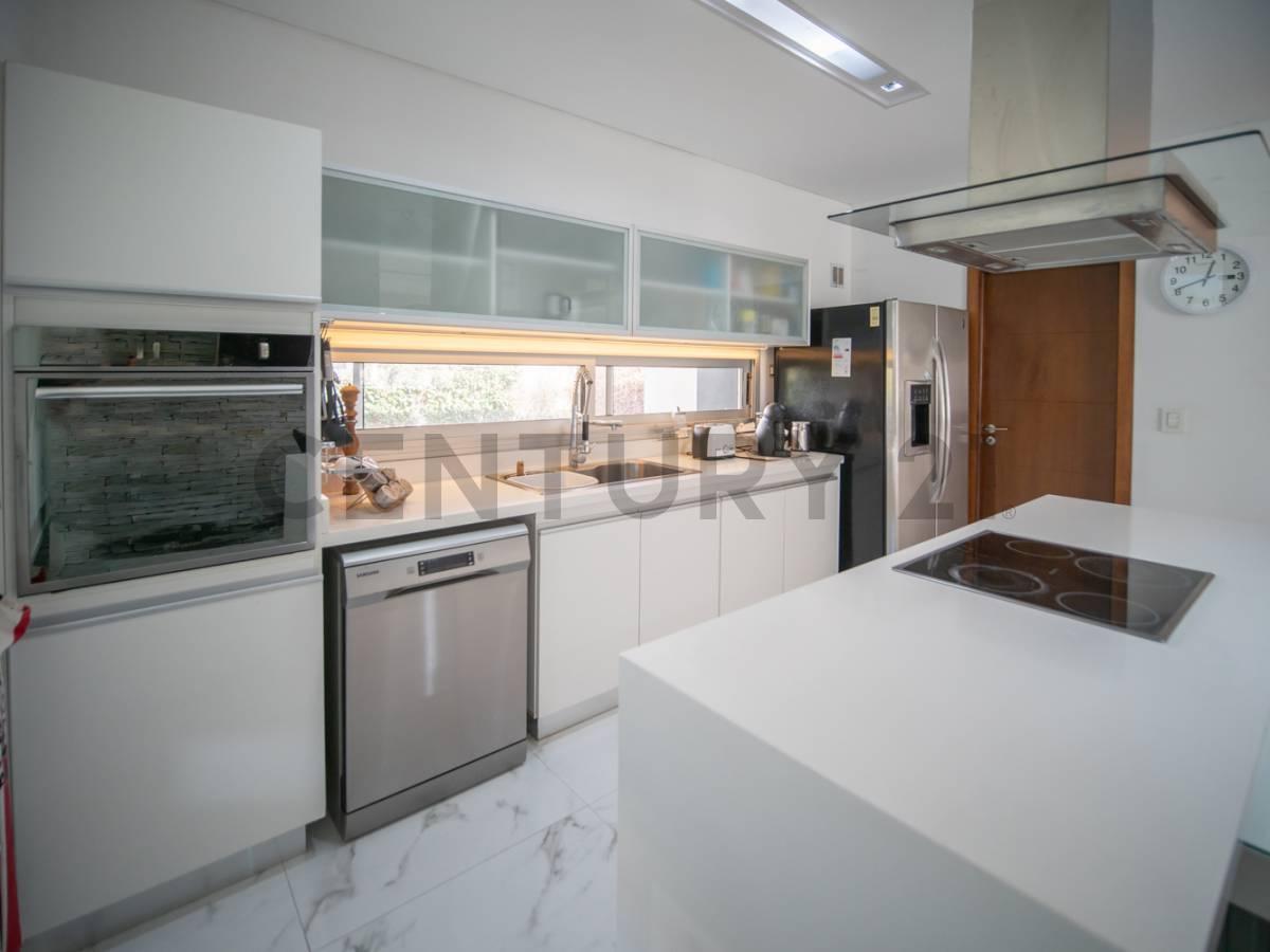 COUNTRY LOMAS DE CITY BELL CASA EN VENTA — foto 1