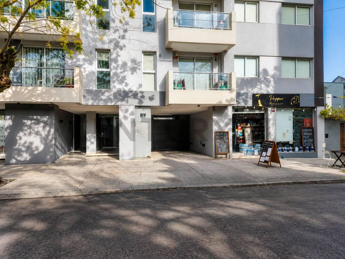 Cochera cubierta en subsuelo en venta La Plata — foto 1