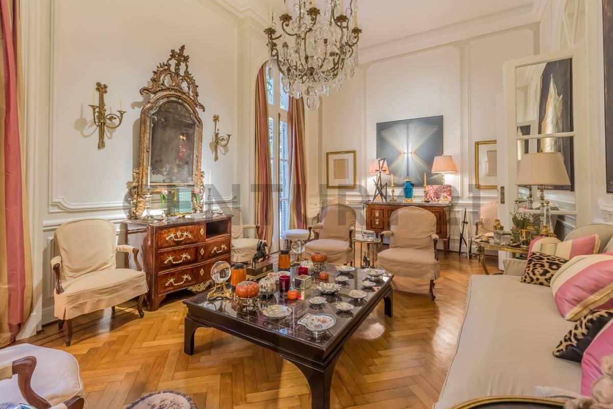 Venta Palacio francés Recoleta dorm (posible 3) Estilo único — foto 1