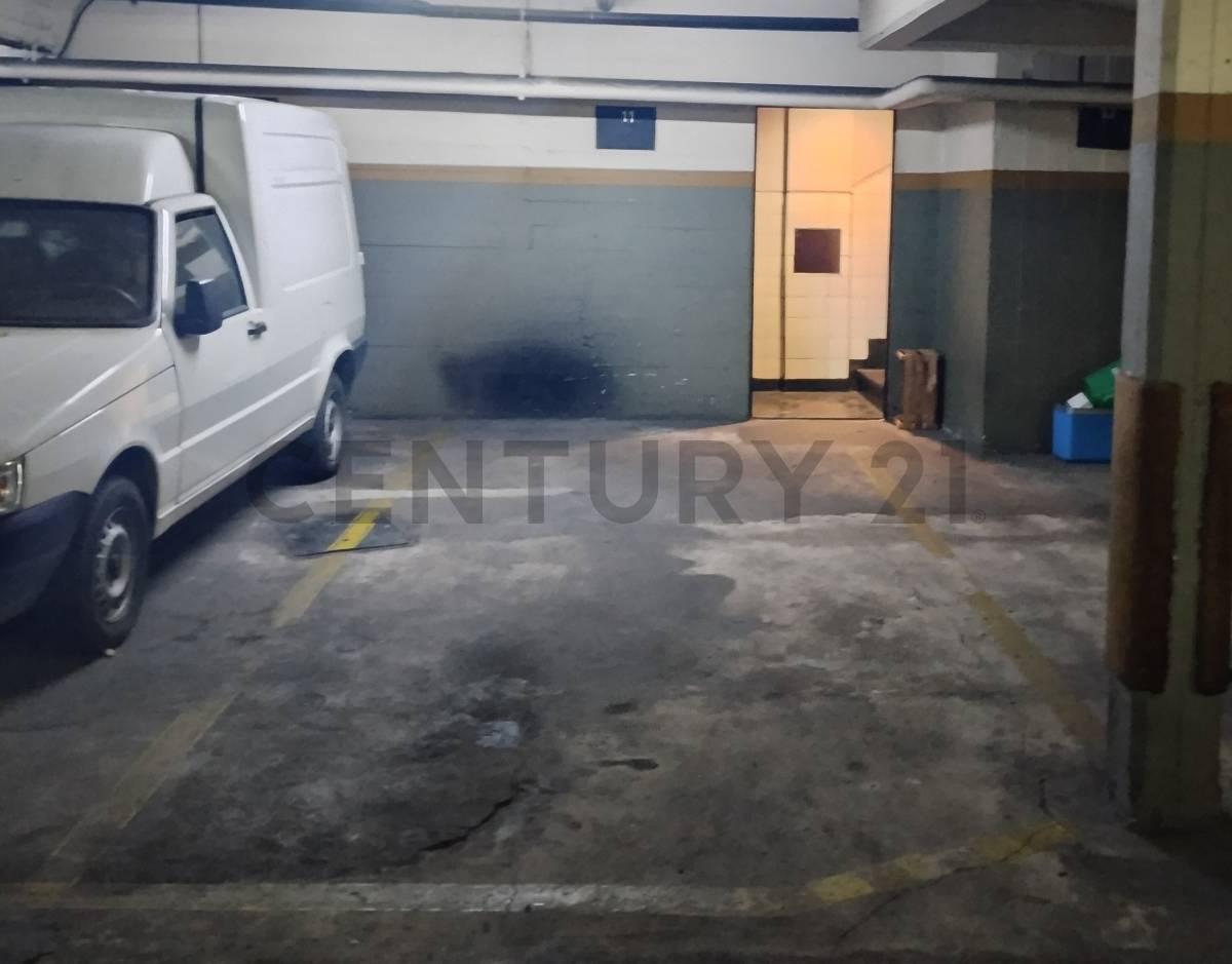 Excelente oportunidad. COCHERA FIJA Y CUBIERTA EN VENTA – PALERMO BOTÁNICO — foto 1