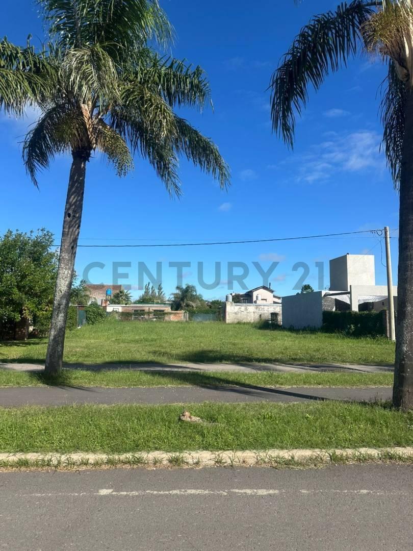 VENTA LOTE EN FUNES CITY — foto 1