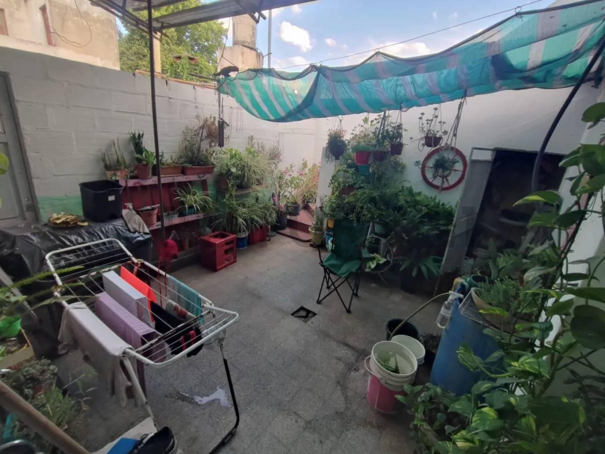 ZUVIRIA 7025 – CASA CON LOCAL Y COCHERA | APTA CRÉDITO — foto 1
