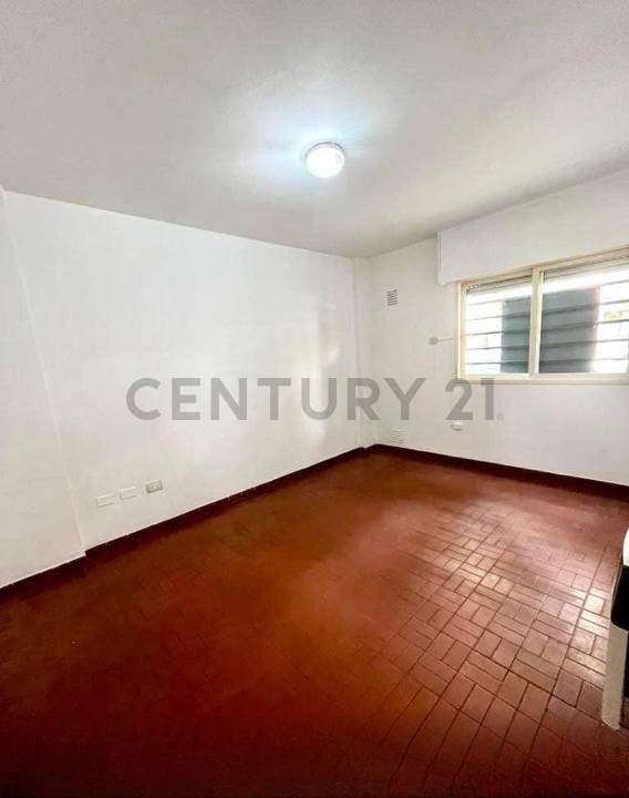 Departamento de 1 dormitorio en planta baja con patio – Barrio República de la Sexta — foto 1