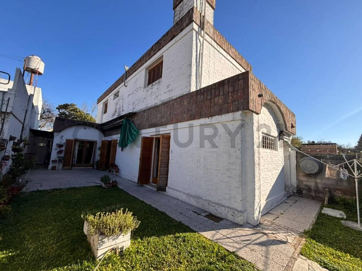 Casa en Granadero Baigorria Apta Crédito — foto 1