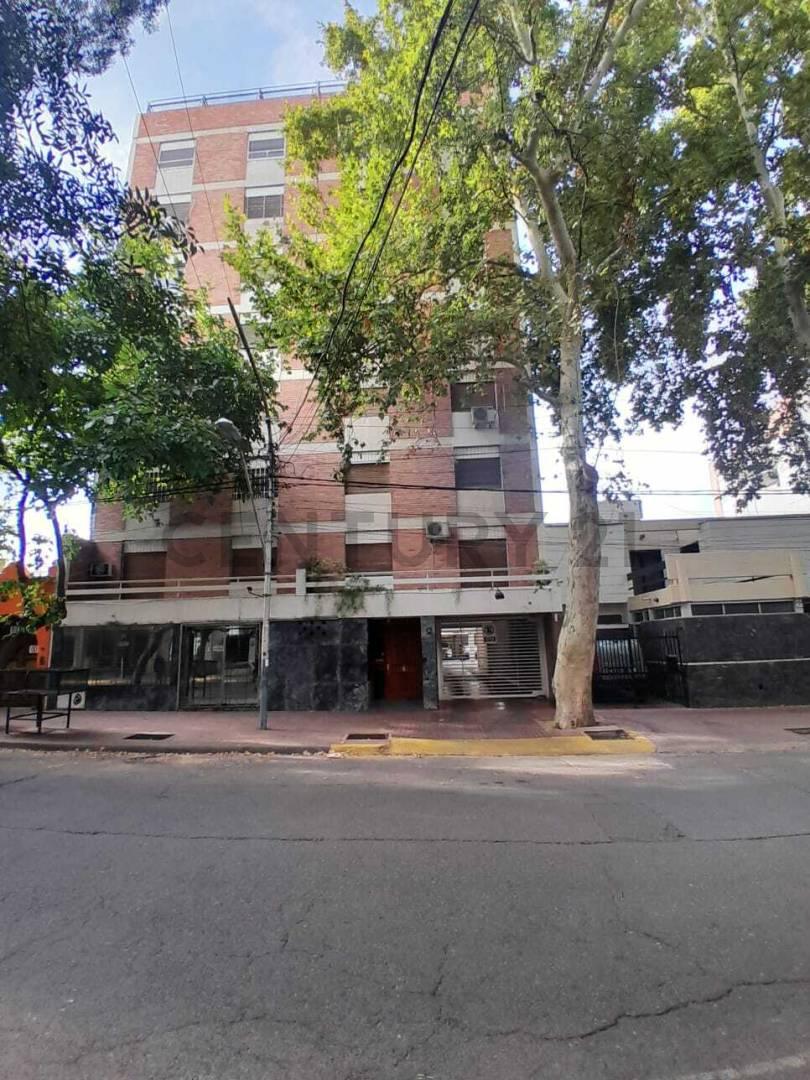 Departamento 5ta seccion. Calle Leonidas Aguirre — foto 1