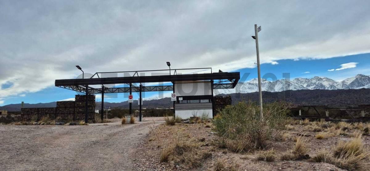 VENTA DE LOTE EN POTRERILLOS MENDOZA — foto 1