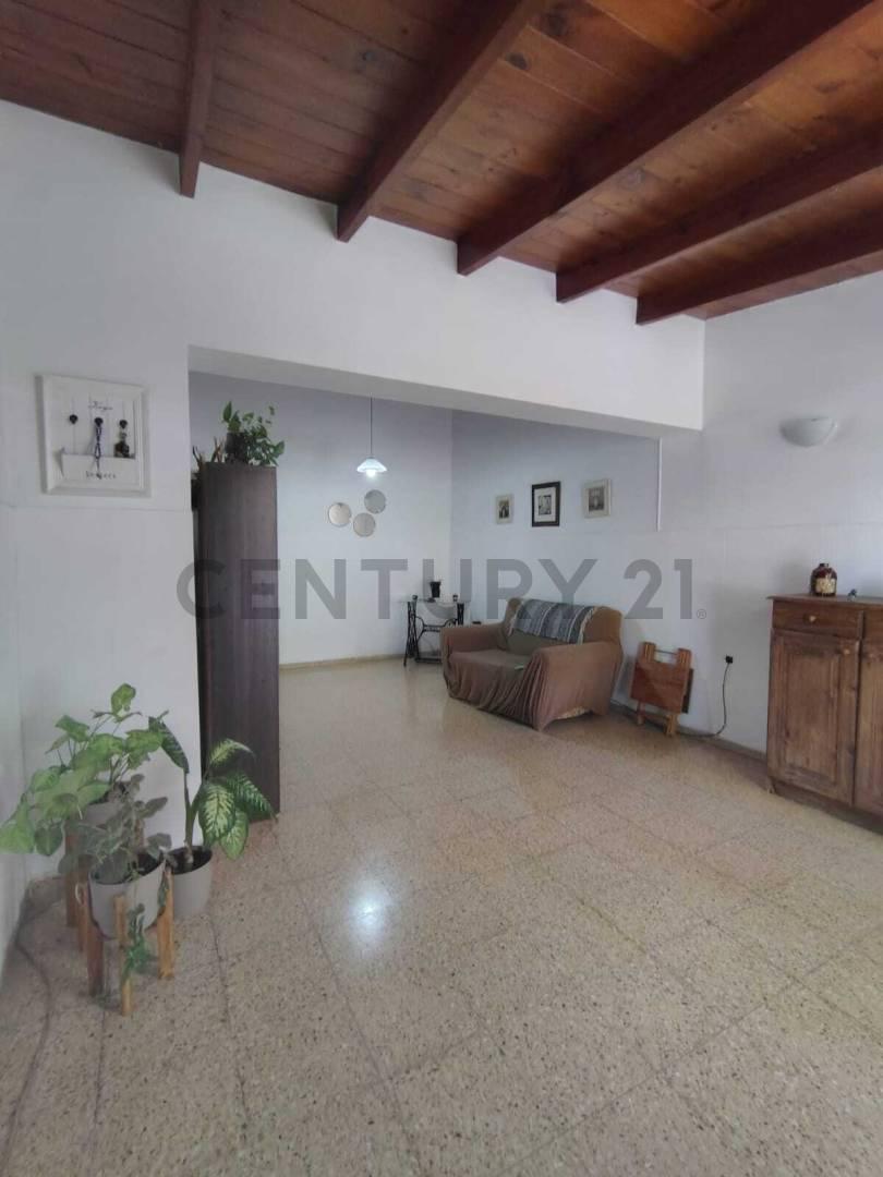 OPORTUNIDAD EN BARRIO SAN IGNACIO -GODOY CRUZ-MENDOZA APTA CREDITO — foto 1