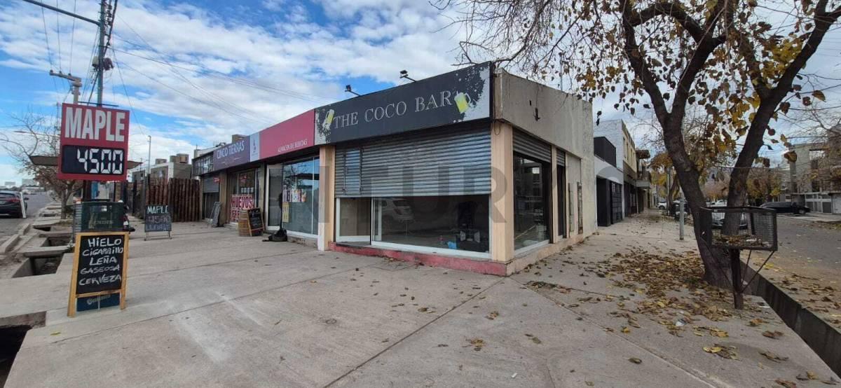 LOCAL COMERCIAL EN ALQUILER – GODOY CRUZ, MENDOZA — foto 1