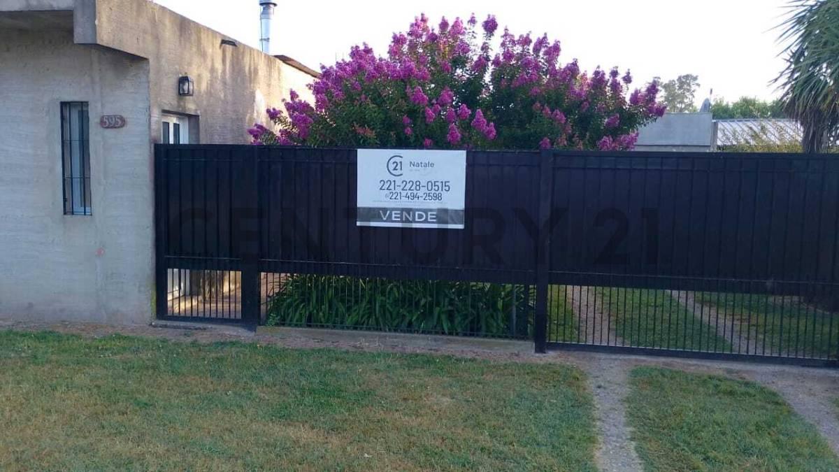 Casa en venta en Gral.Belgrano 206 esq. 231 — foto 1