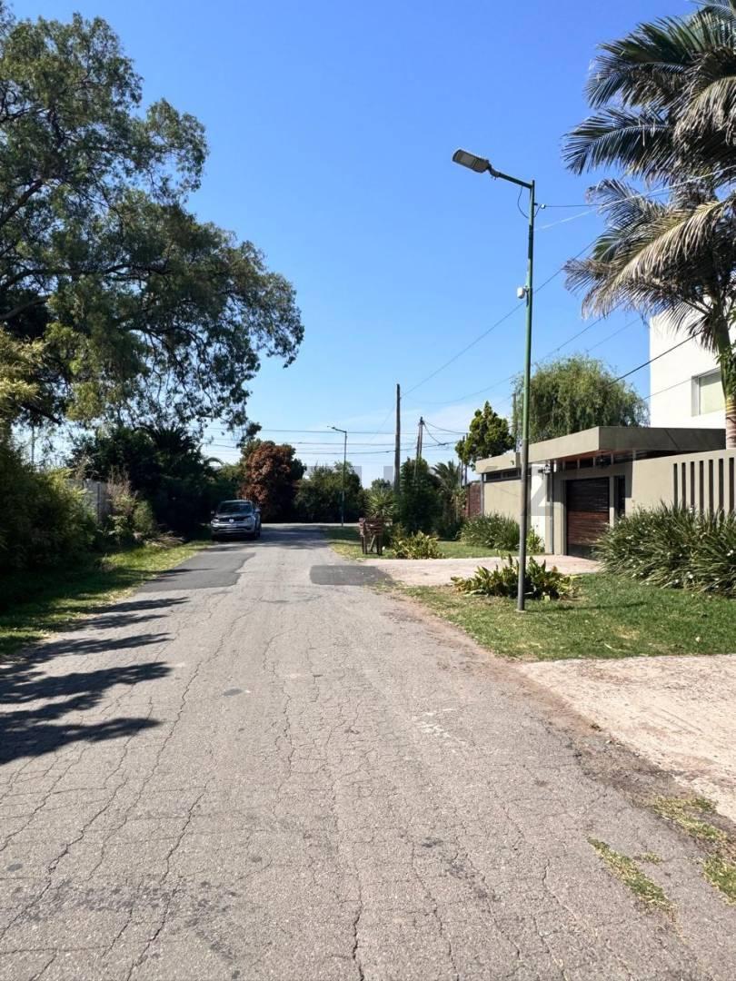 491 e/ 138 Y 139. VENTA LOTE 425mts GORINA — foto 1