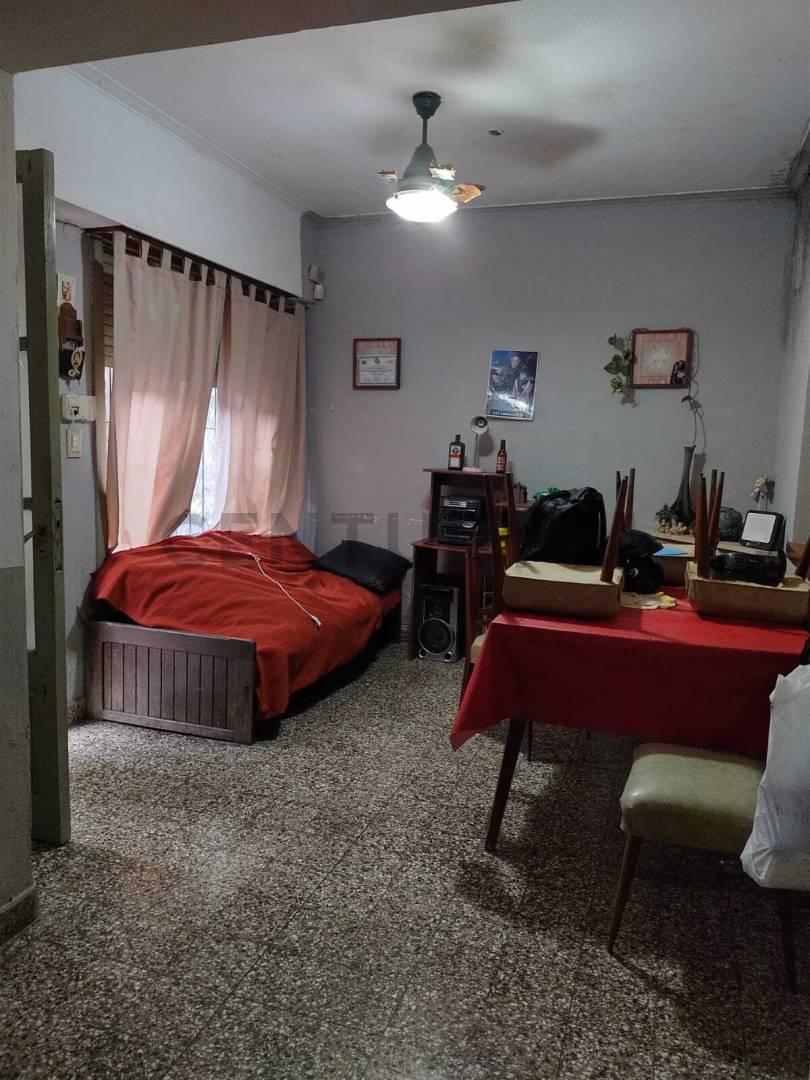 37 Entre 120 y 121 - PH EN VENTA DE DOS DORMITORIOS CON PATIO — foto 1