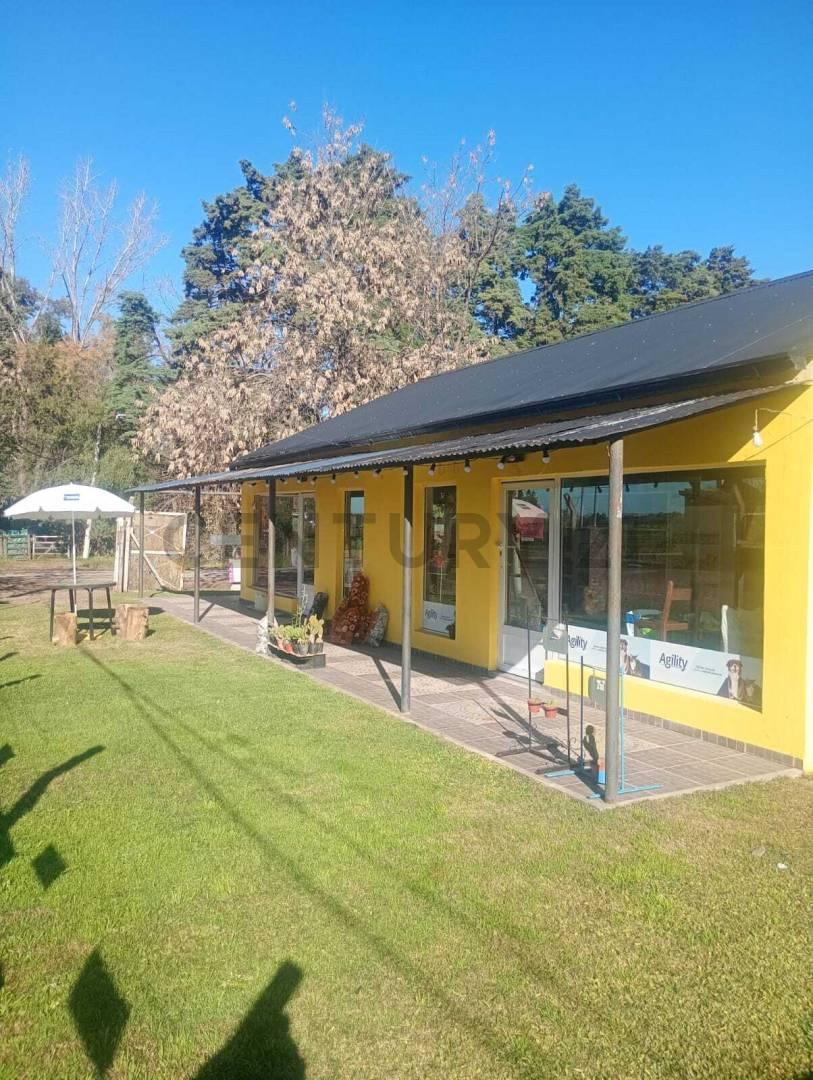 VENTA LOCALES COMERIALES EN PQUE SAKURA- ENTRADA RTA 6 PQUE SAKURA (EX.DE LA CRUZ) — foto 1