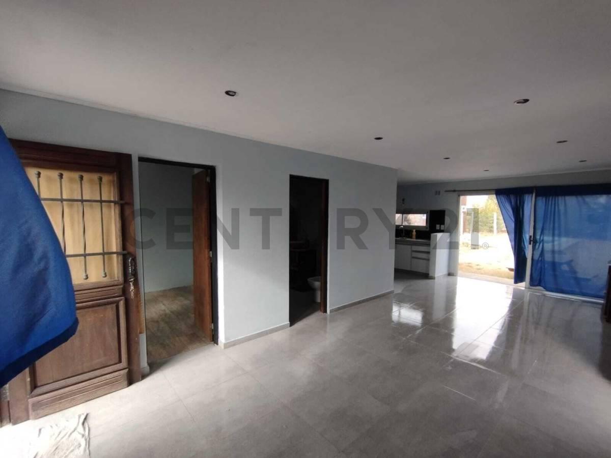 Casa en venta Parque Sicardi, calle 19 bis e/ 666 y 667 — foto 1
