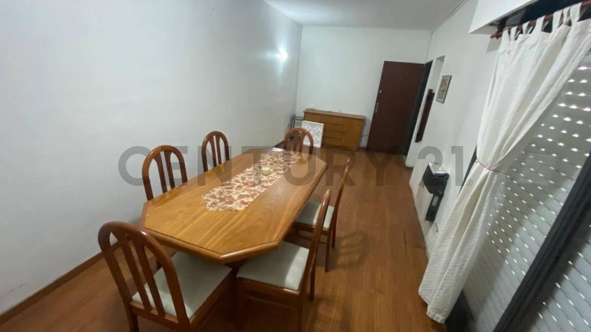 Departamento en venta de 1 dormitorio con patio. La Plata — foto 1