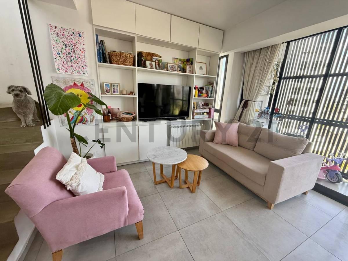 Diagonal 107 entre 38 y 39. Departamento Triplex de 2 dormitorios en venta — foto 1