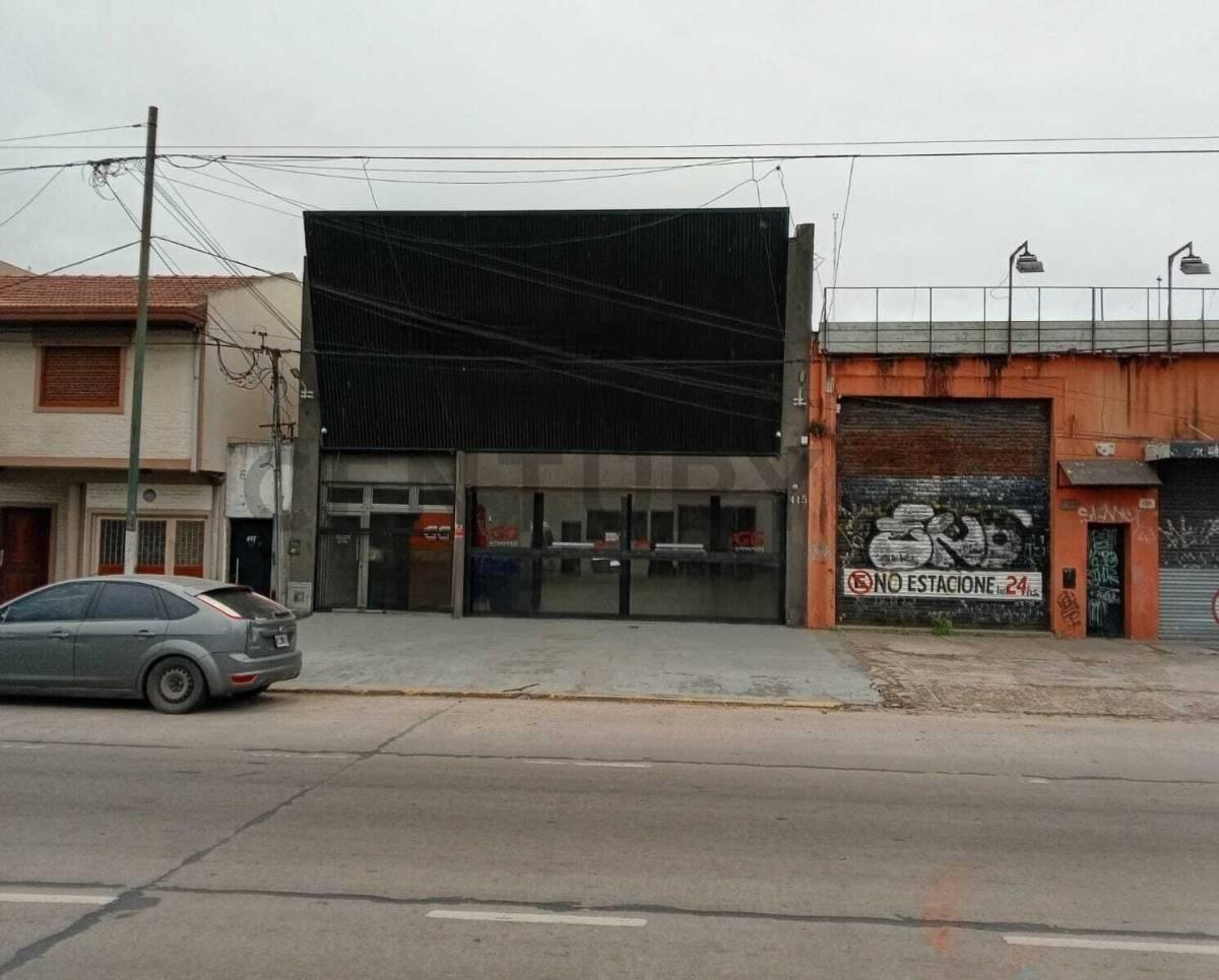 72 entre 3 y 4. Galpón en alquiler. La Plata — foto 1