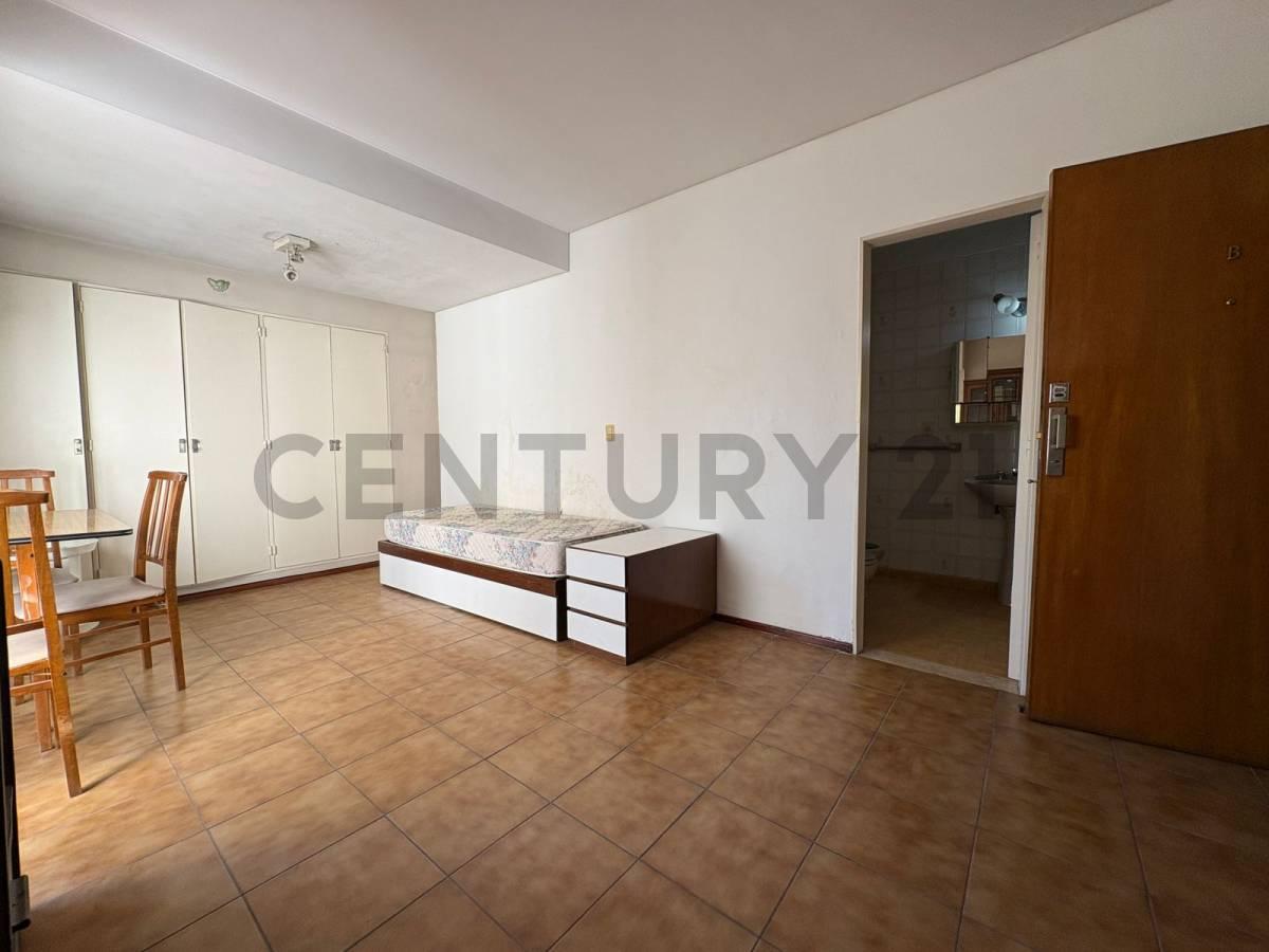 VENTA DEPARTAMENTO MONOAMBIENTE C/ BALCON EN BALVANERA — foto 1