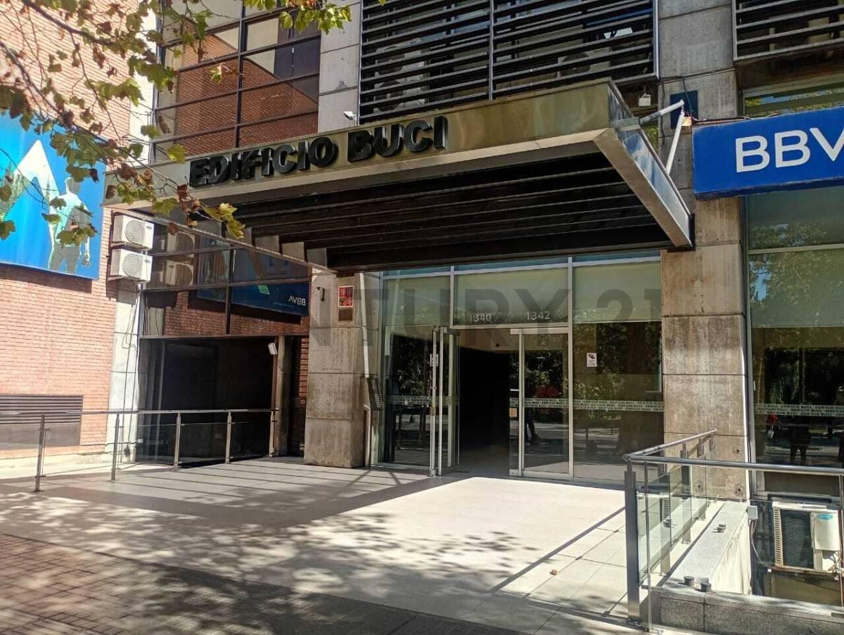 Oficina céntrica en venta — foto 1