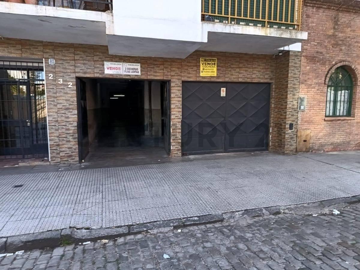 Excelente oportunidad cochera en venta en barrio Flores , en Capital Federal. — foto 1