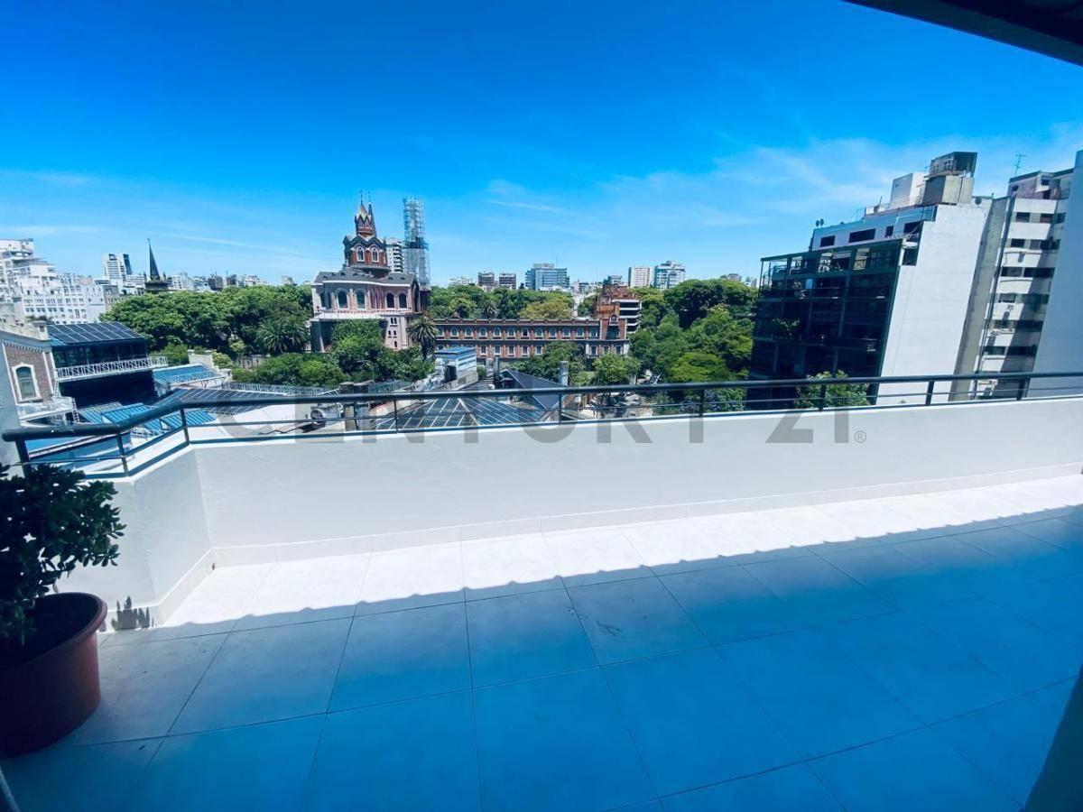 REMODELADO A ESTRENAR PENTHOUSE. EN ALQUILER — foto 1