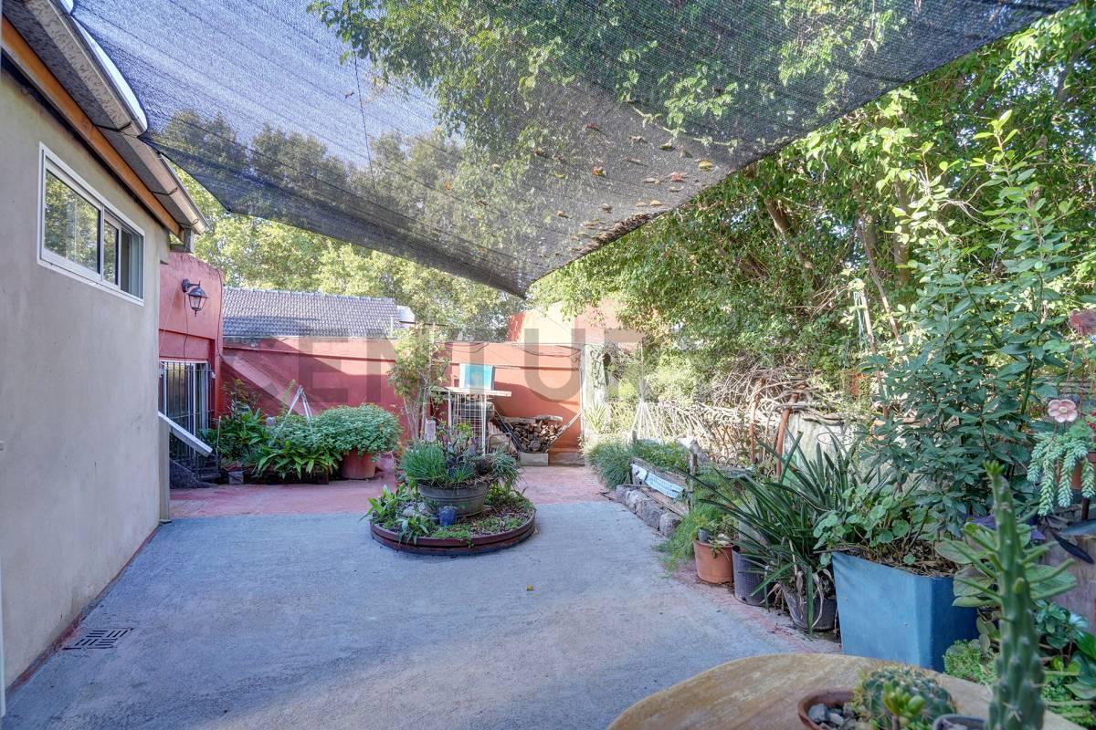 PH 4 amb tipo casa en Mataderos!con patio, terraza y taller/escritorio! — foto 1