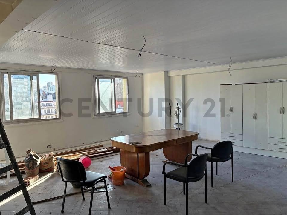 Oficina Comercial en Alquiler - Viamonte 1000 – Tribunales, Capital Federal — foto 1
