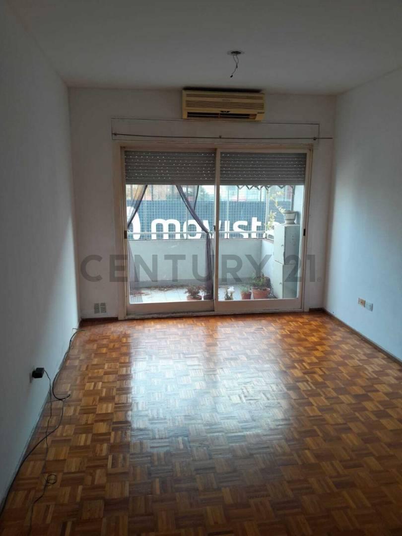 ALQUILER DPTO 4 AMBIENTES CON COCHERA VILLA CRESPO — foto 1