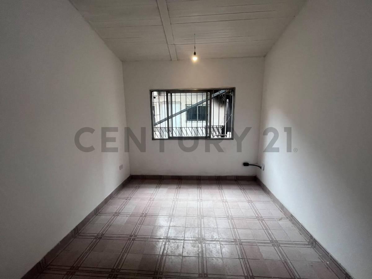 Monoambiente con Entrepiso en Venta Muy Luminoso San Cristobal — foto 1