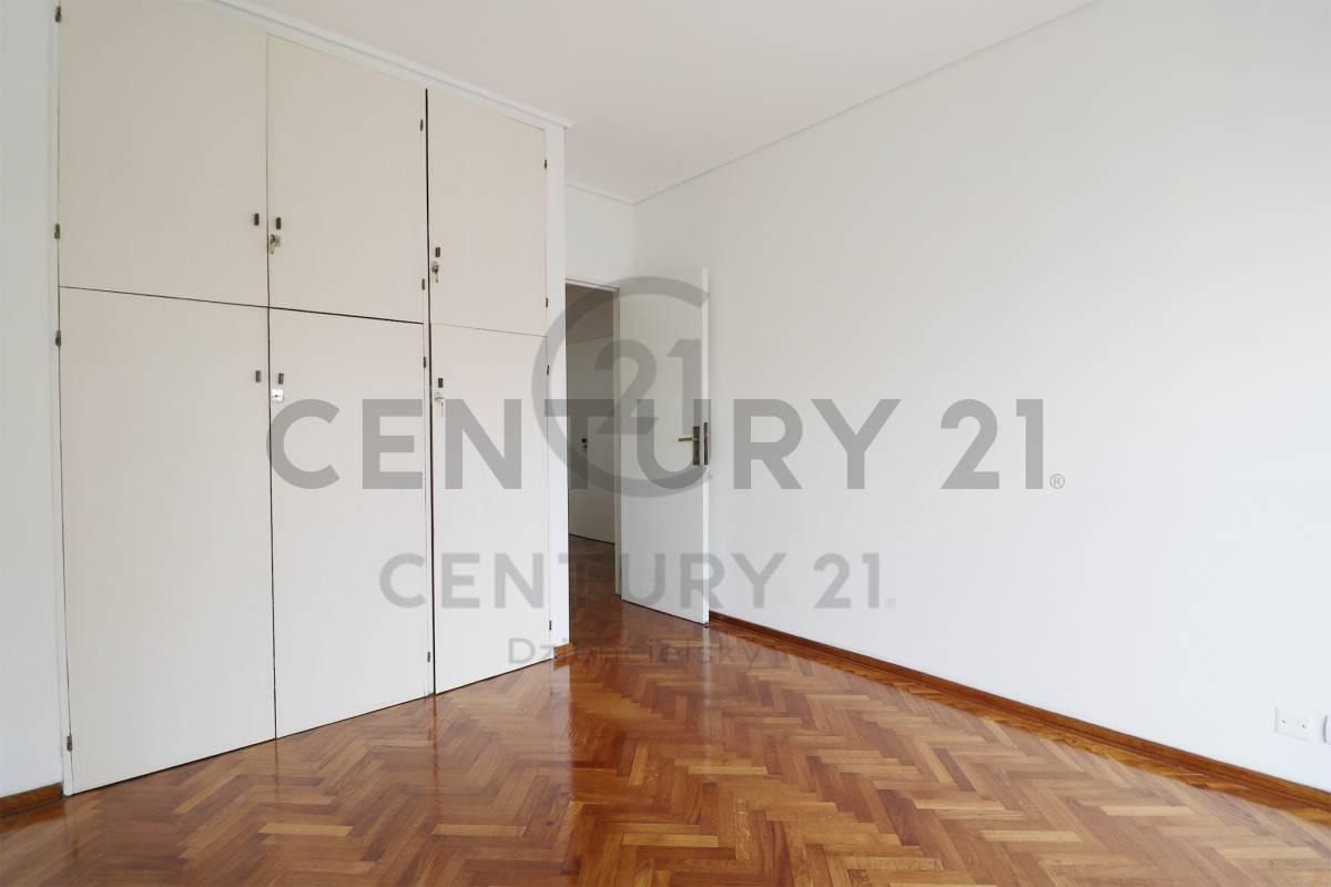 VENTA 5 AMBIENTES CON BALCÓN, COCHERA Y BAULERA EN RECOLETA — foto 1
