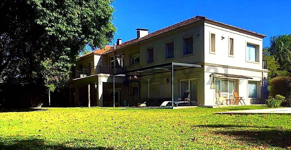 Mapuche CC Alquiler Anual Casa de Categoria en Doble Lote con o sin muebles — foto 1