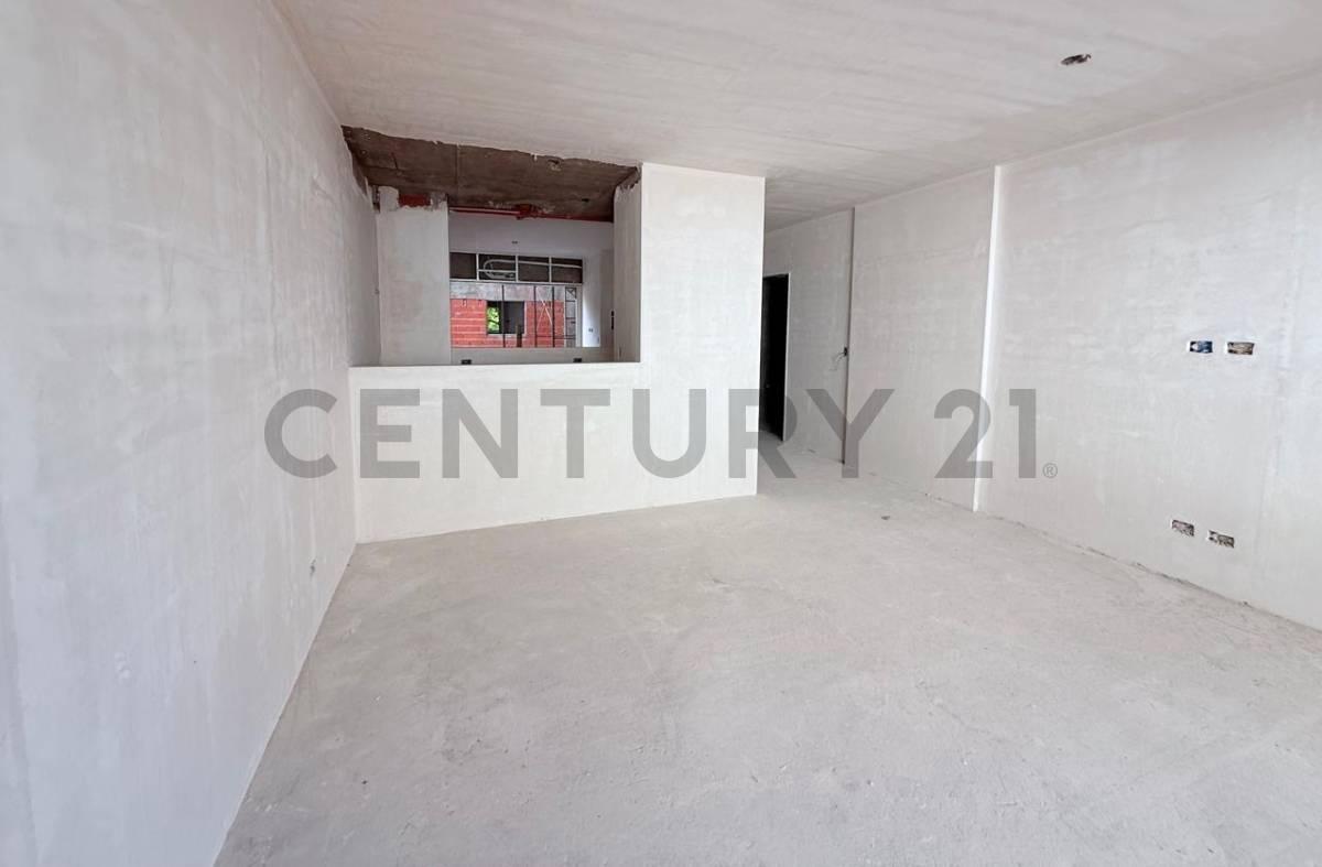 TRES AMBIENTES CON TERRAZA EN CABALLITO — foto 1