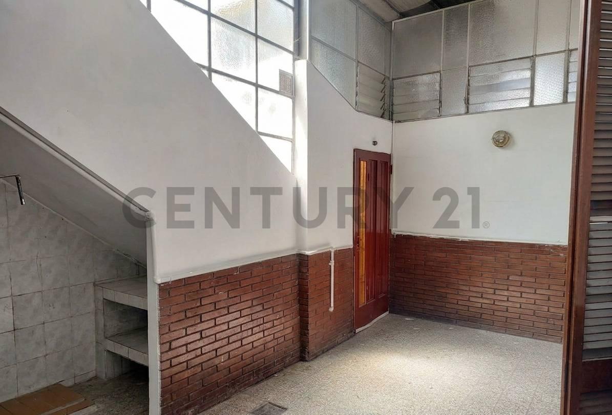 VENTA | PH 2 AMBIENTES CON ENTREPISO | PARQUE CHACABUCO — foto 1