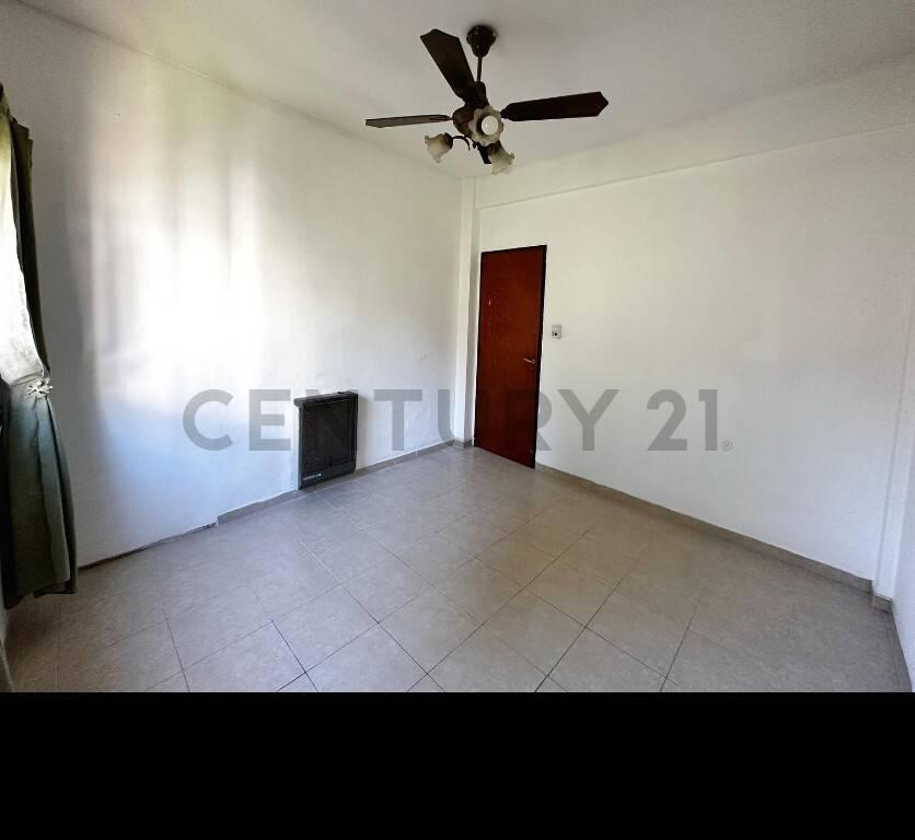 Departamento de 3 Dormitorios en Venta — foto 1
