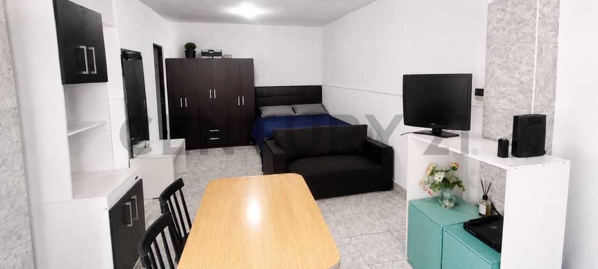 Monoambiente con Patio en Venta en La Plata — foto 1