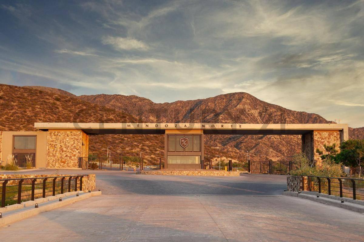 LOTE EN VENTA BARRIO PRIVADO Mendoza Norte Country Club — foto 1