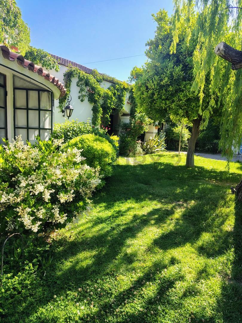 CASA EN ALQUILER - CHACRAS DE CORIA - LUJAN DE CUYO — foto 1