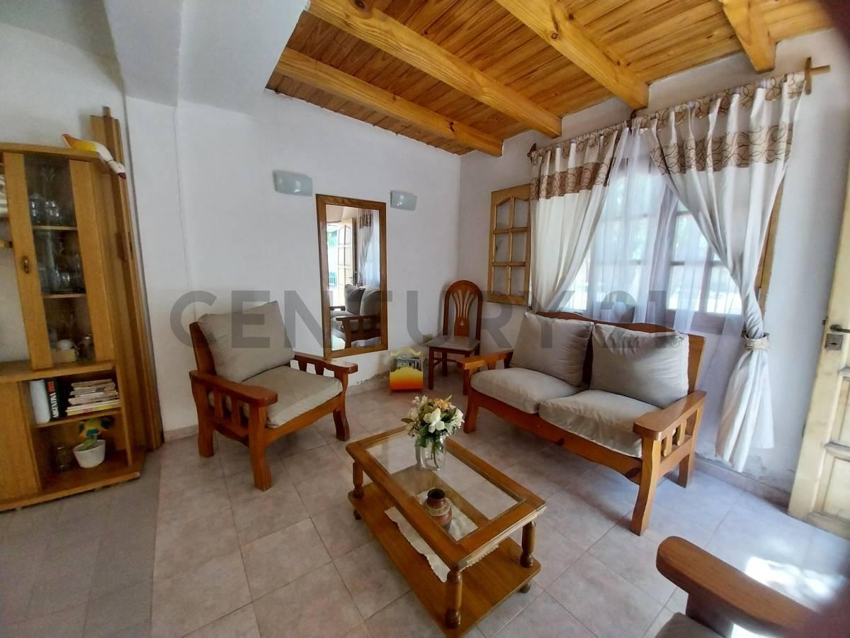 VENTA CASA CON DEPARTAMENTO EN SAN MARTIN MENDOZA — foto 1