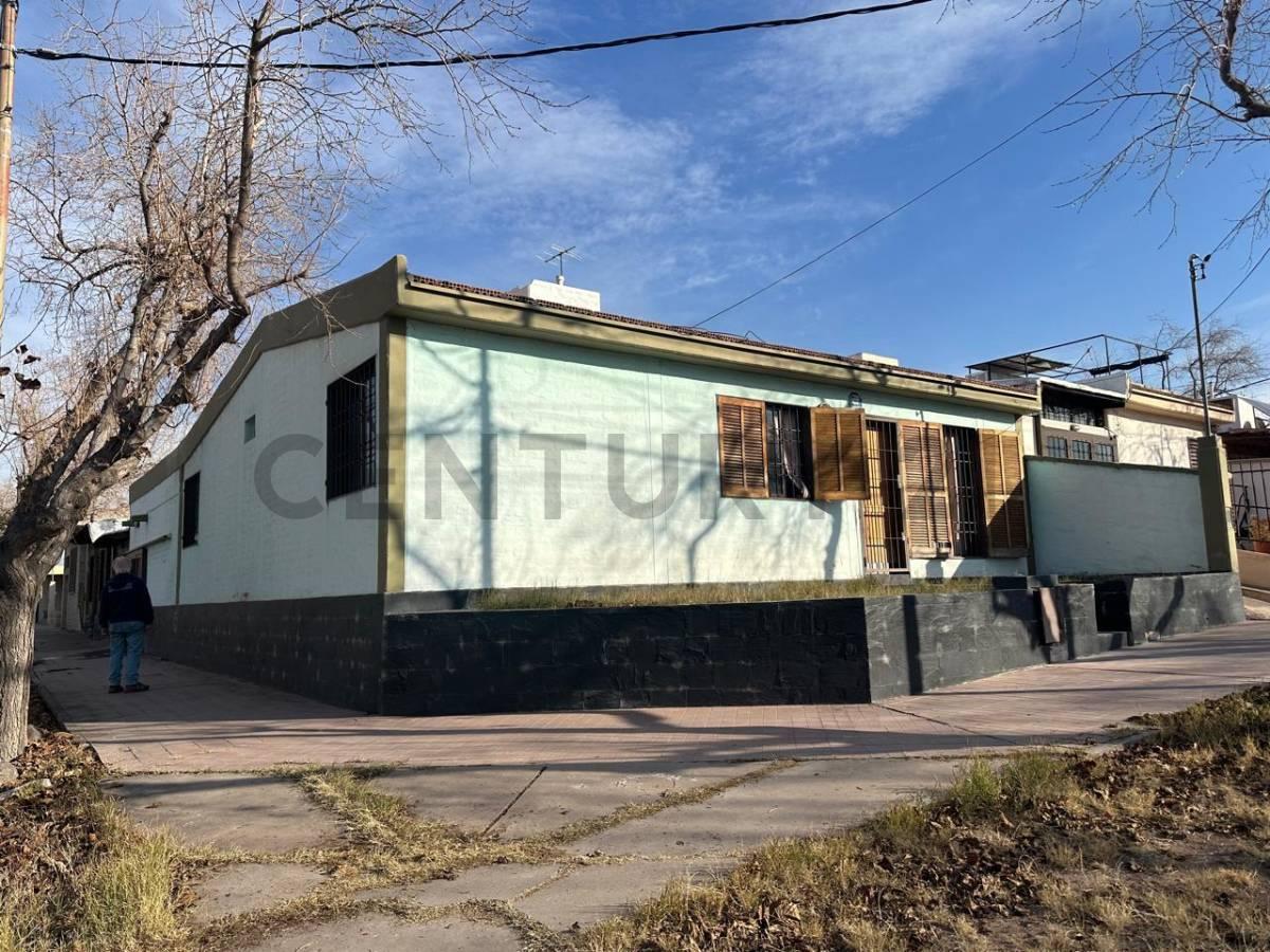CASA EN VENTA - LAS HERAS - APTA CREDITO — foto 1
