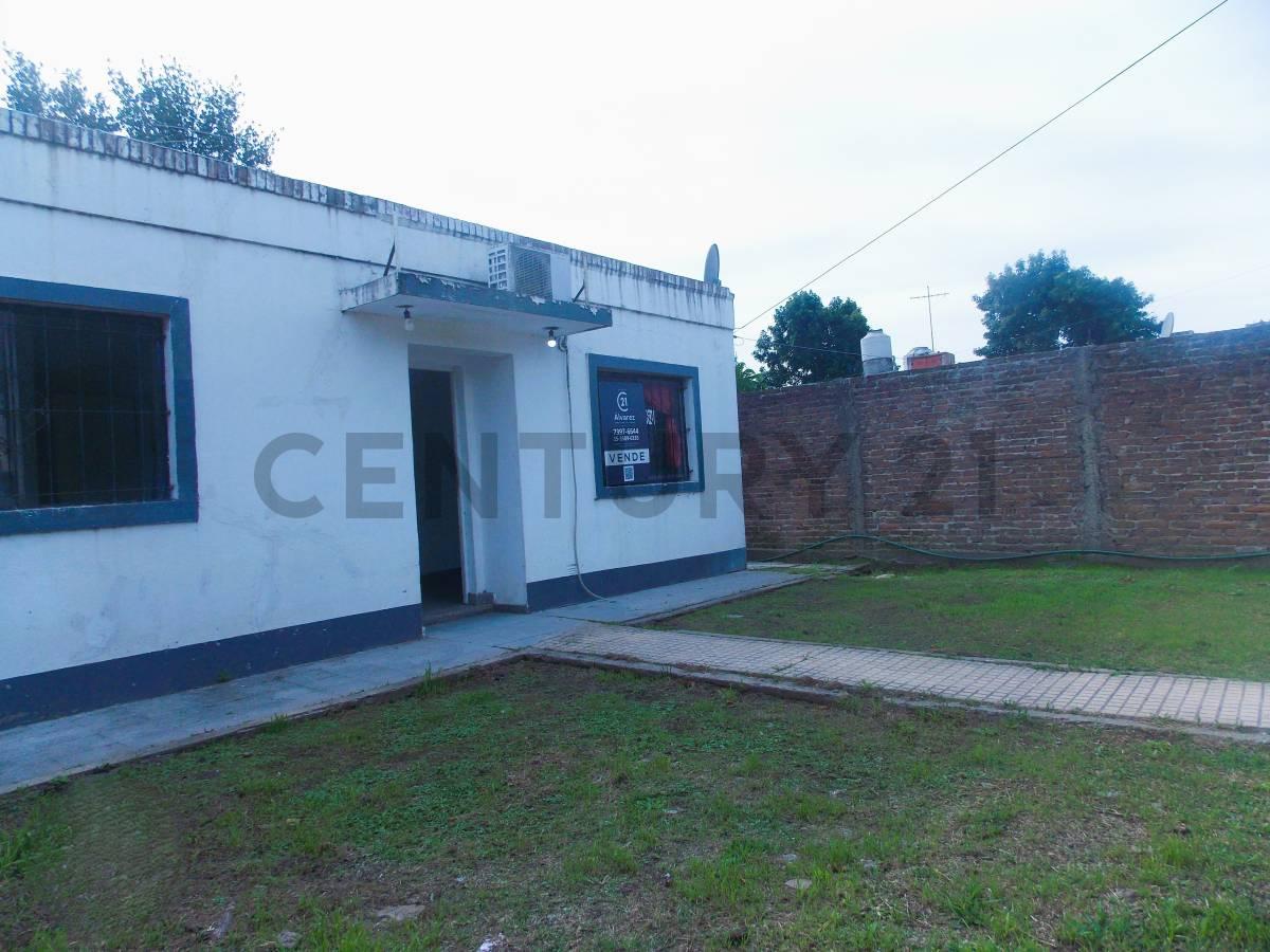 Casa 2 dormitorios Amplio Lote Guernica — foto 1