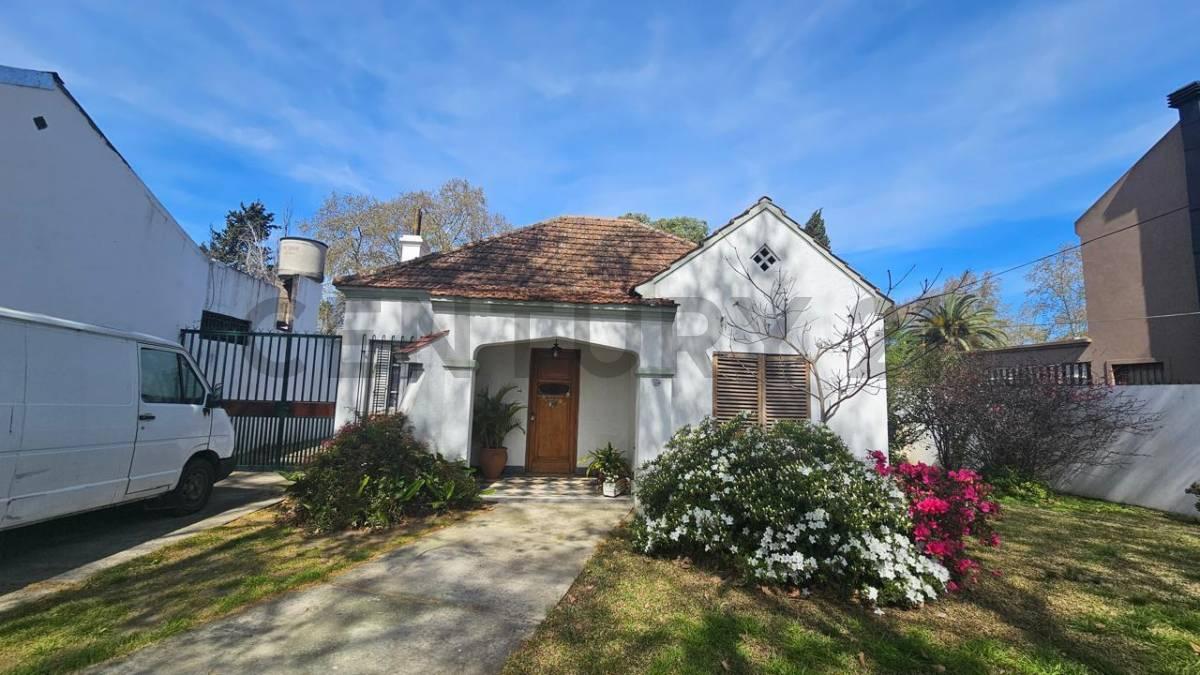 VENTA Casa con 3 dormitorios en José Mármol-Hermoso parque — foto 1