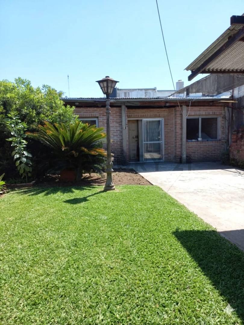 Terreno - Lote Comercial y Residencial en Lanús Este — foto 1