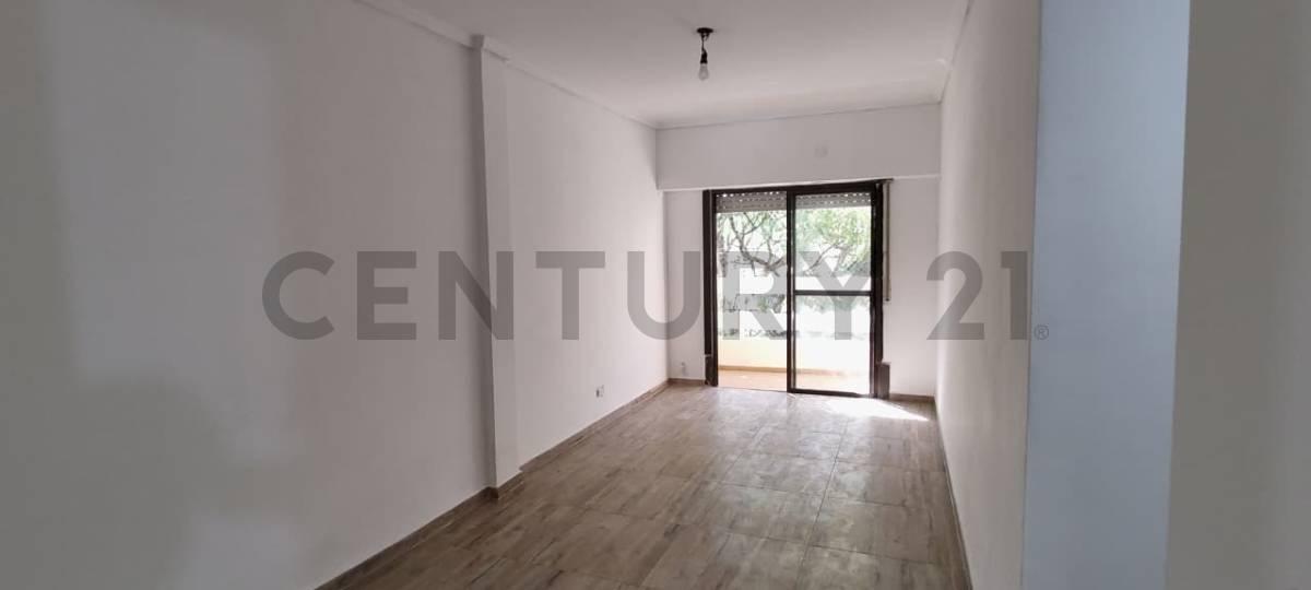 ¡Tu nuevo comienzo te espera en Banfield! — foto 1